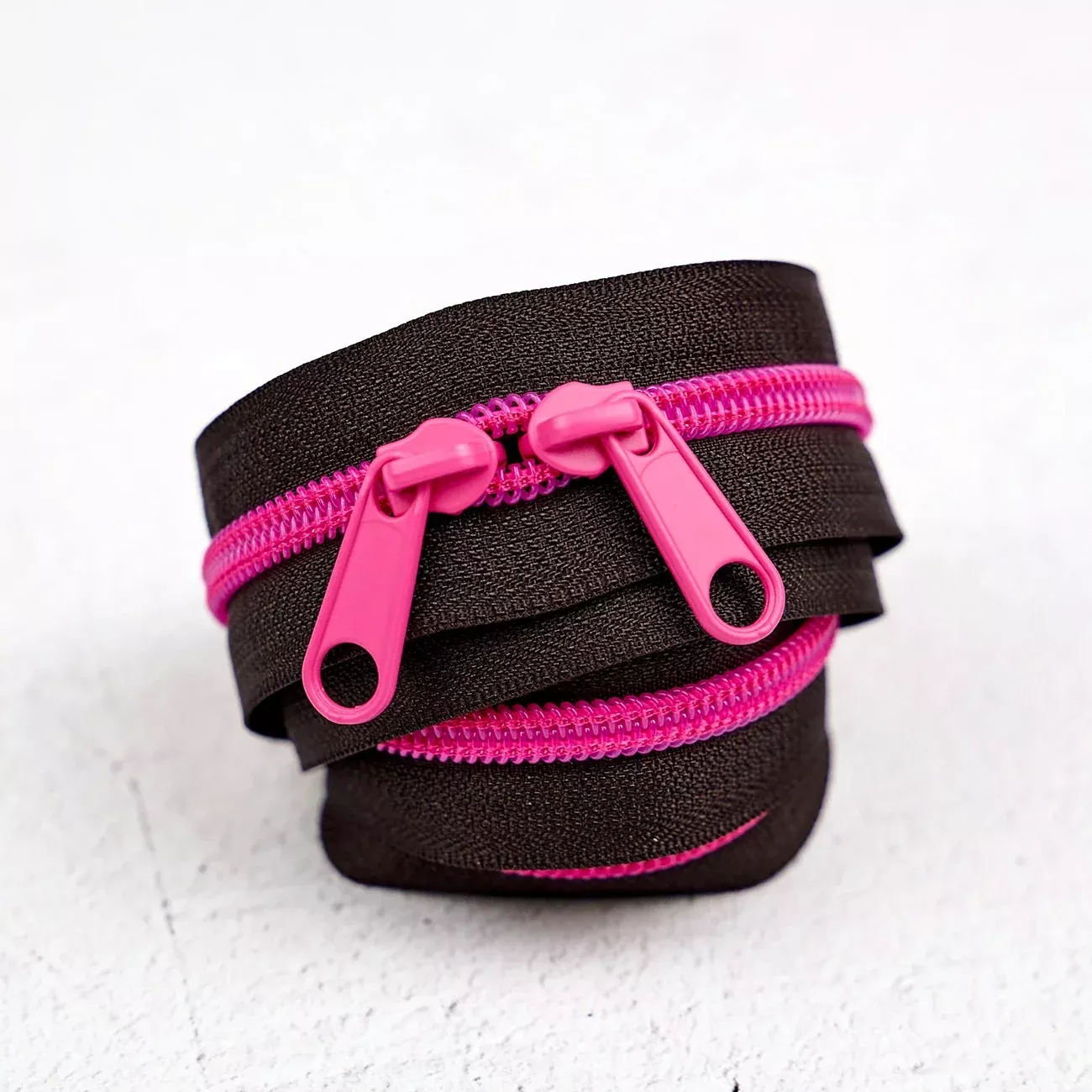 4 Yard Handbag Zipper Neon Rose