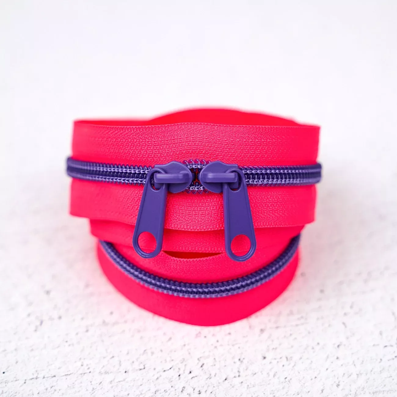 4 Yard Handbag Zipper Raspberry Rave