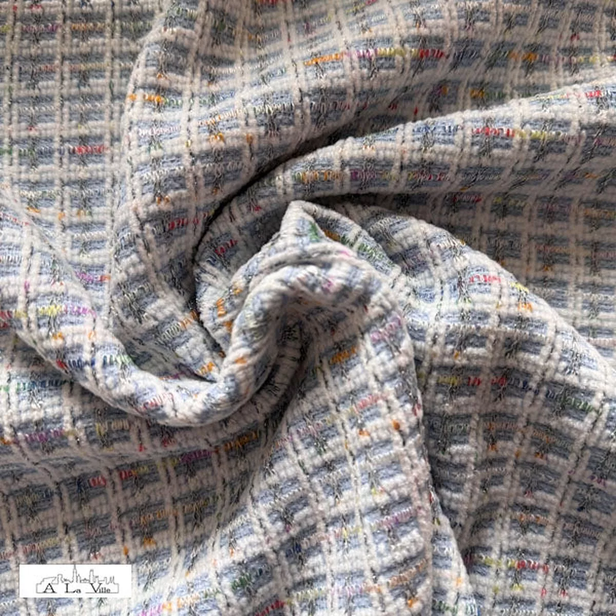 Beautiful patterned knit – blue (price for 10cm)