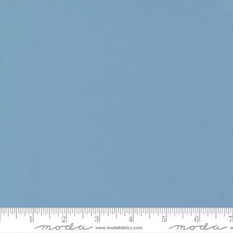 Bella Solids – Quilting Cotton Fabric – Basic Solid – Glacier