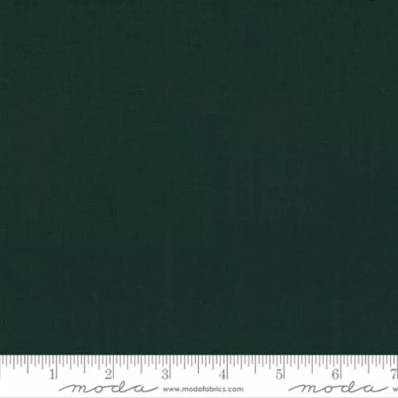Bella Solids – Quilting Cotton Fabric – Basic Solid – Verdant