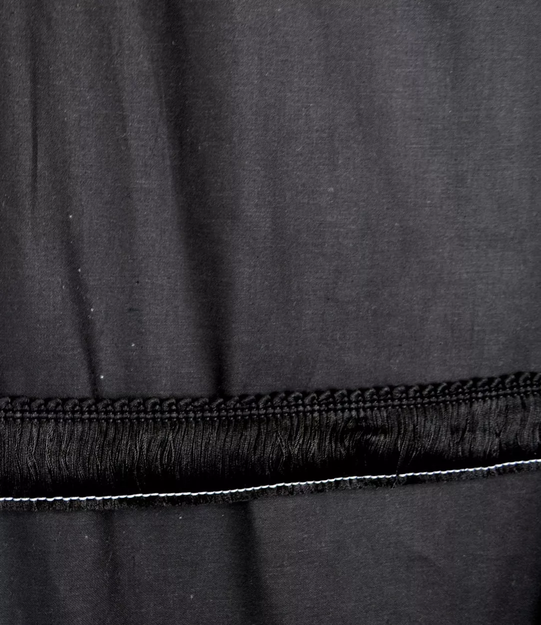 BF4018 02 Black Brush Trim