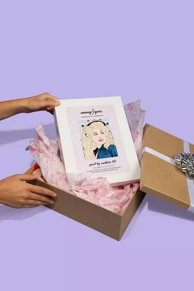Dolly Parton Paint By Numbers Kit