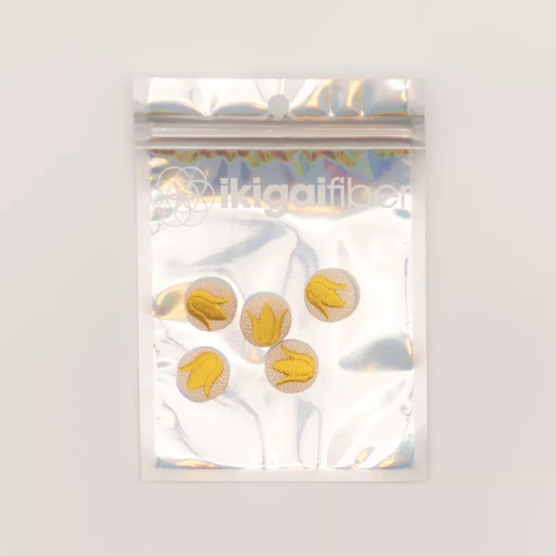 Embroidered Buttons Lemon