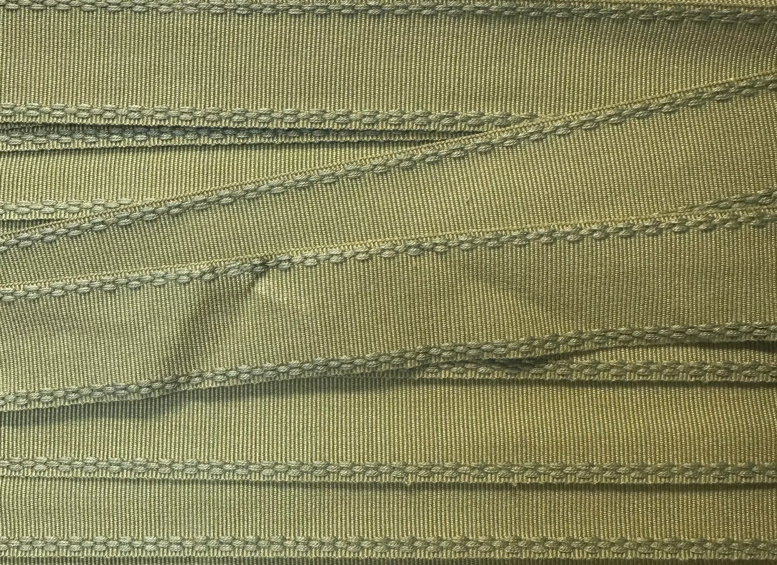MS220B 04 Classical Elements 1.5 inch Green Tape Trim