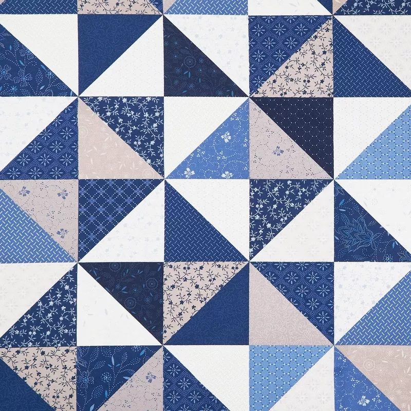 Patchwork Blue – Patchwork Running Blocks Multi Yardage